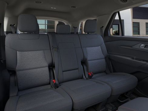 New 2026 Ford Explorer Active AWD/4WD image 11