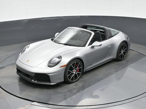 Used 2026 Porsche 911 Targa 4 GTS AWD/4WD image 26