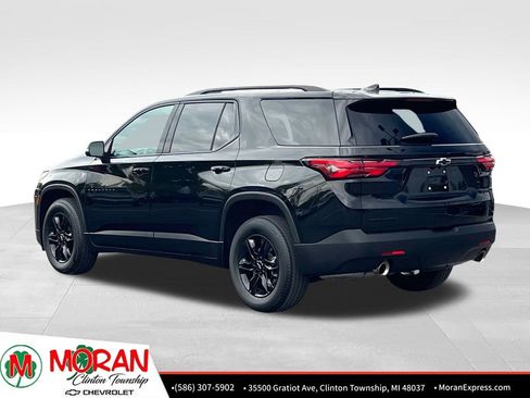 Certified 2023 Chevrolet Traverse LT FWD image 4