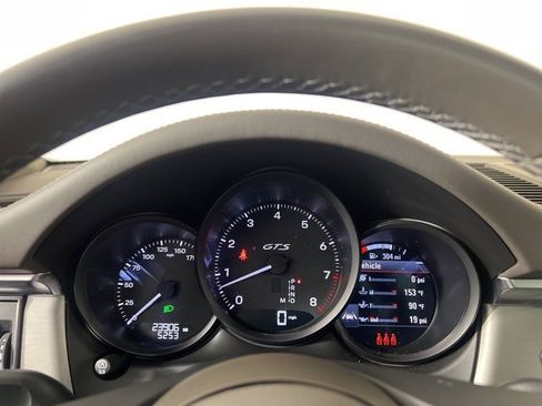 Used 2024 Porsche Macan GTS image 25