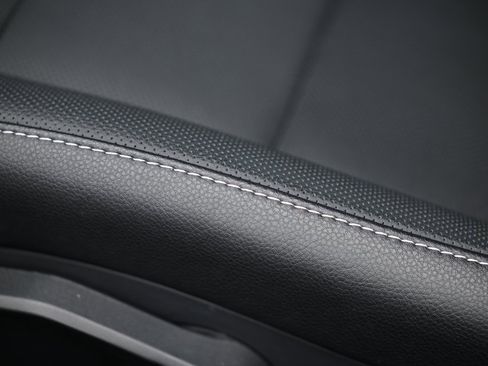 Certified 2024 Porsche 718 Boxster image 27