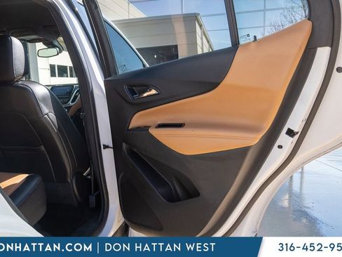 Used 2018 Chevrolet Equinox Premier image 20