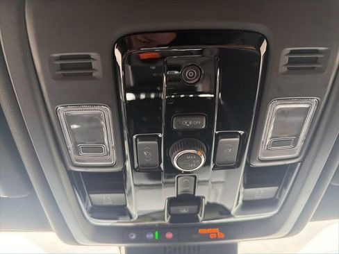 New 2026 GMC Yukon XL Denali image 30