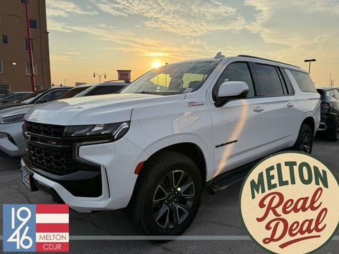 Used 2023 Chevrolet Suburban Z71 w/ Luxury Package image 1