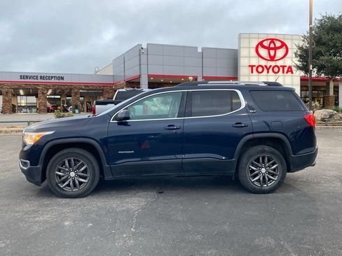 Used 2017 GMC Acadia SLT AWD/4WD image 8