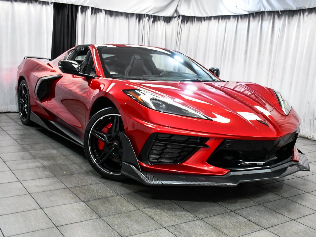 Used 2022 Chevrolet Corvette Stingray Preferred Cpe w/ Z51 Performance Package RWD image 3