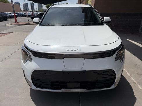 Used 2025 Kia Niro Wind FWD image 10