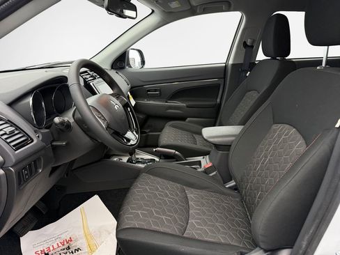 New 2026 Mitsubishi Outlander Sport LE AWD/4WD image 12