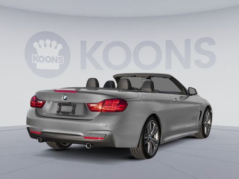 Used 2017 BMW 440i xDrive Convertible image 2