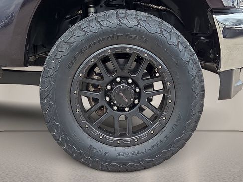 Used 2019 Ford F250 Lariat w/ Lariat Ultimate Package AWD/4WD image 8