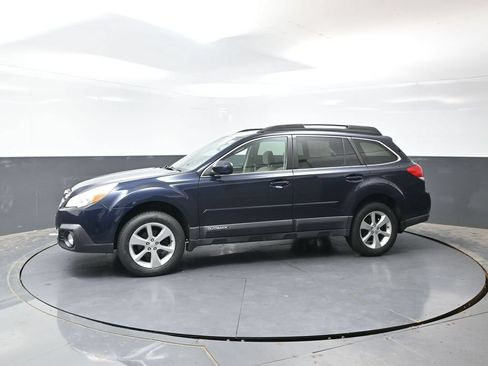Used 2013 Subaru Outback 2.5i Premium AWD/4WD image 7