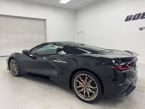 New 2027 Chevrolet Corvette Stingray Coupe RWD image 7
