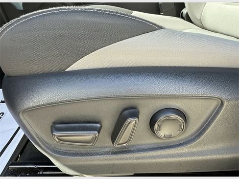 Used 2024 Toyota Tacoma TRD Sport image 24