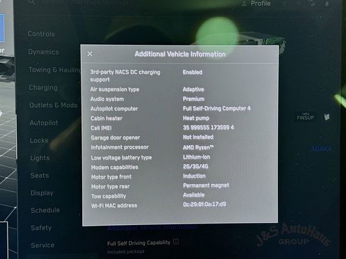 Used 2024 Tesla Cybertruck AWD Crew Cab image 18