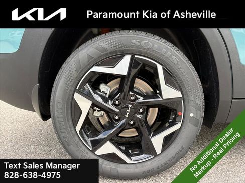 New 2026 Kia Seltos S AWD/4WD image 30