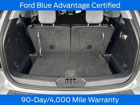 Certified 2022 Ford Explorer XLT w/ Equipment Group 202A AWD/4WD image 7