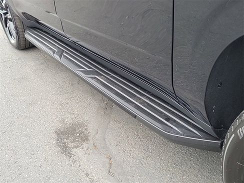 New 2026 Chevrolet Suburban RST image 24