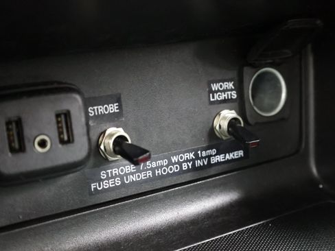 Used 2022 Chevrolet Colorado LT w/ Fleet Safety Package RWD image 27