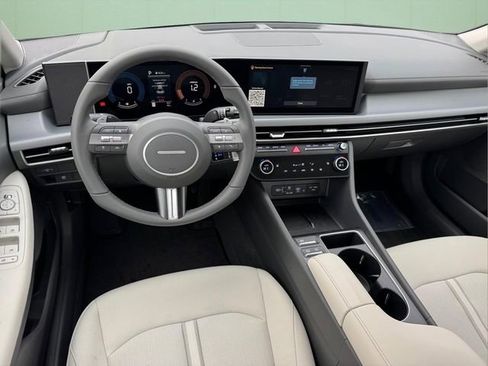 New 2026 Hyundai Sonata SEL image 8