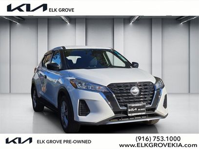 Used 2022 Nissan Kicks S