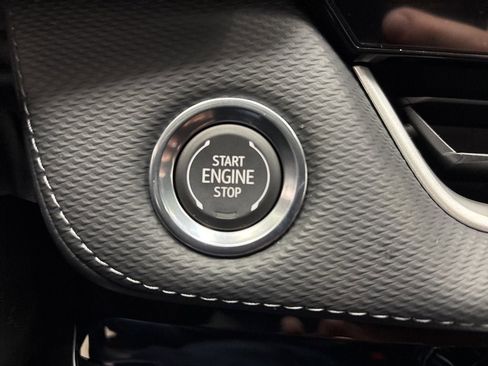 New 2026 Chevrolet Equinox LT w/ Convenience Package II image 21