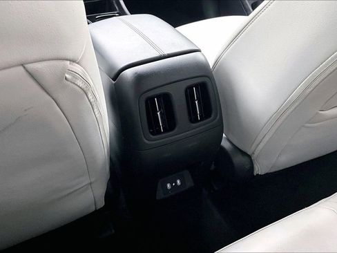 Certified 2025 Hyundai Santa Cruz SEL image 34