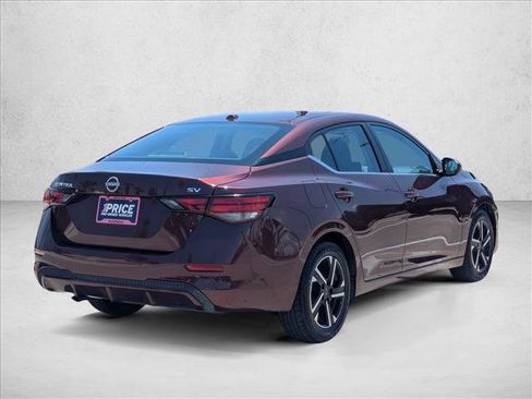 Used 2024 Nissan Sentra SV FWD image 5