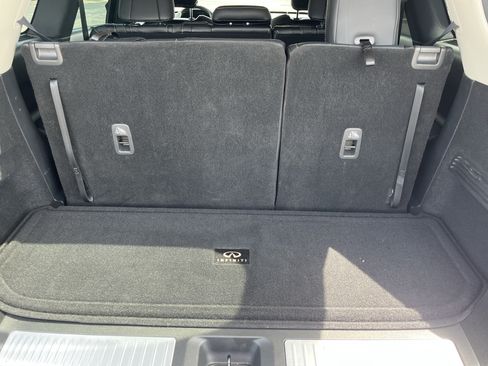 Used 2023 INFINITI QX60 Luxe w/ Cargo Package FWD image 12