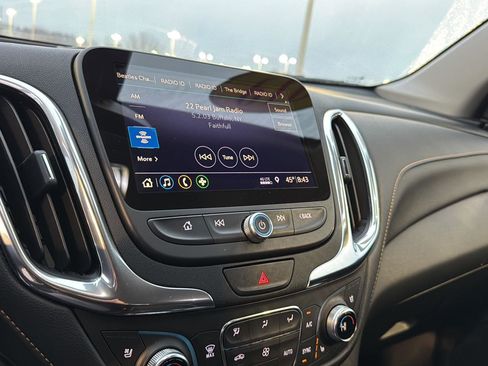 Used 2019 Chevrolet Equinox Premier image 21