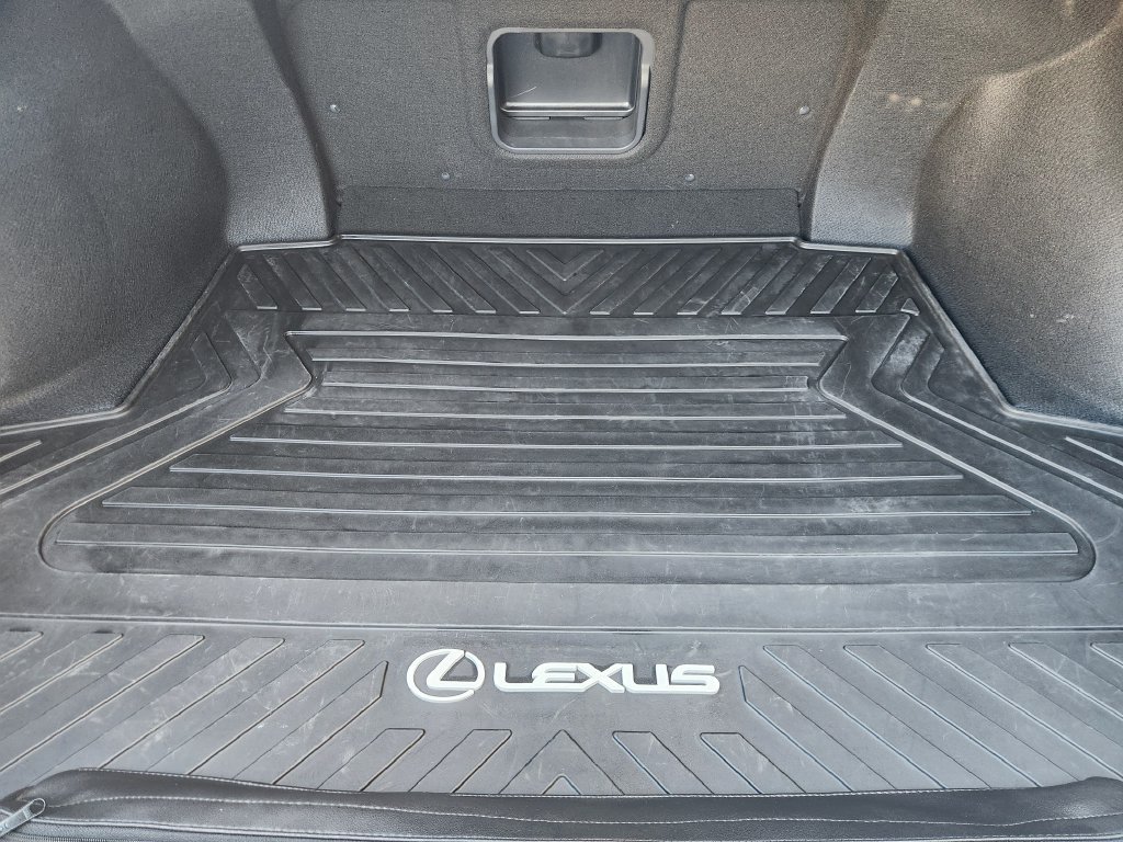 Certified 2024 Lexus ES 350 F Sport w/ Accessory Package (Z2) FWD image 33