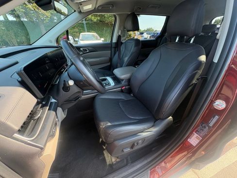 Used 2026 Kia Carnival FWD image 29
