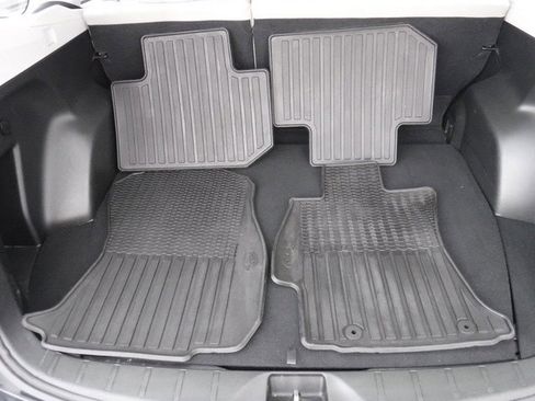 Used 2017 Subaru Forester 2.5i w/ Alloy Wheel Package image 35