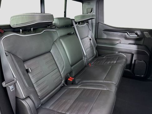 Certified 2024 GMC Sierra 1500 AT4X w/ AT4X AEV Edition image 32