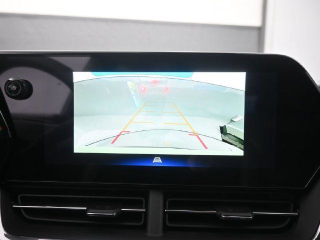 Used 2025 Chevrolet Trax ACTIV w/ Driver Confidence Package FWD image 17