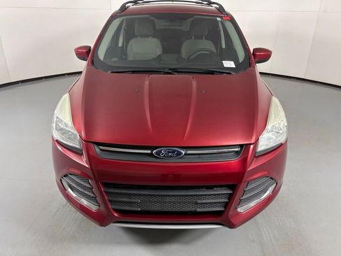 Used 2015 Ford Escape SE w/ Equipment Group 201A image 3
