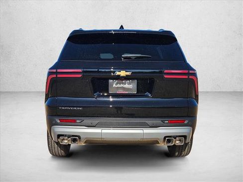 New 2026 Chevrolet Traverse LT w/ LPO, Floor Liner Package image 8