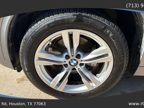 Used 2018 BMW X5 sDrive35i RWD image 14