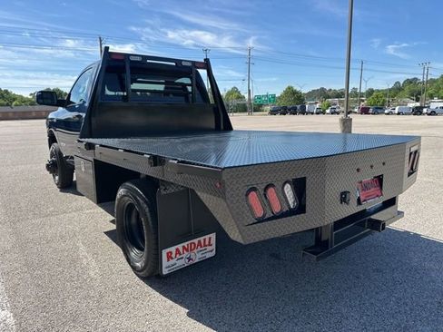 Used 2022 RAM 3500 Tradesman AWD/4WD image 5
