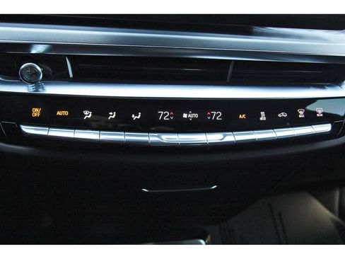 New 2026 Cadillac Lyriq Luxury image 19