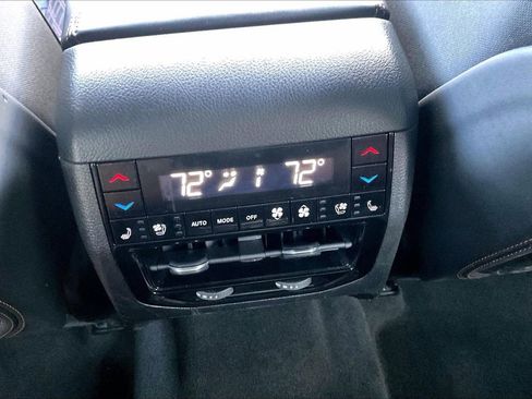 Certified 2023 Jeep Grand Cherokee L Summit AWD/4WD image 18
