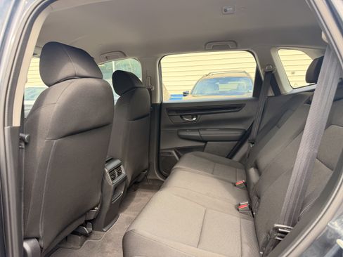 Used 2024 Honda CR-V LX image 28