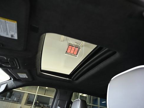 Used 2024 GMC Sierra 1500 AT4X image 24