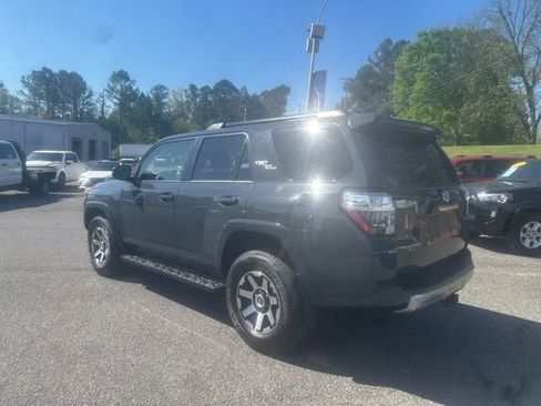 Used 2024 Toyota 4Runner TRD Off-Road AWD/4WD image 11