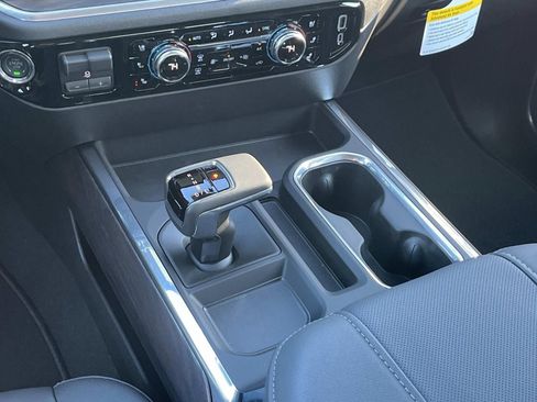 New 2026 GMC Sierra 1500 SLT w/ SLT Premium Plus Package image 15