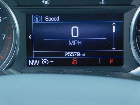 Used 2023 GMC Acadia SLE w/ Elevation Edition image 19