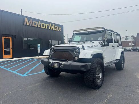 Used 2015 Jeep Wrangler Unlimited Sport AWD/4WD image 1