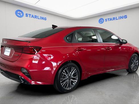 Used 2024 Kia Forte GT-Line w/ GT-Line Premium Package image 10