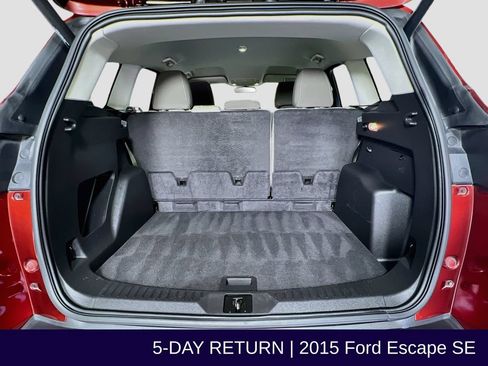 Used 2015 Ford Escape SE w/ Equipment Group 201A AWD/4WD image 29