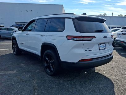 Used 2023 Jeep Grand Cherokee L Laredo