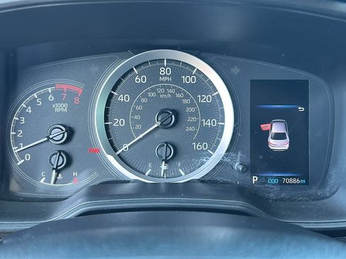 Used 2021 Toyota Corolla LE FWD image 21